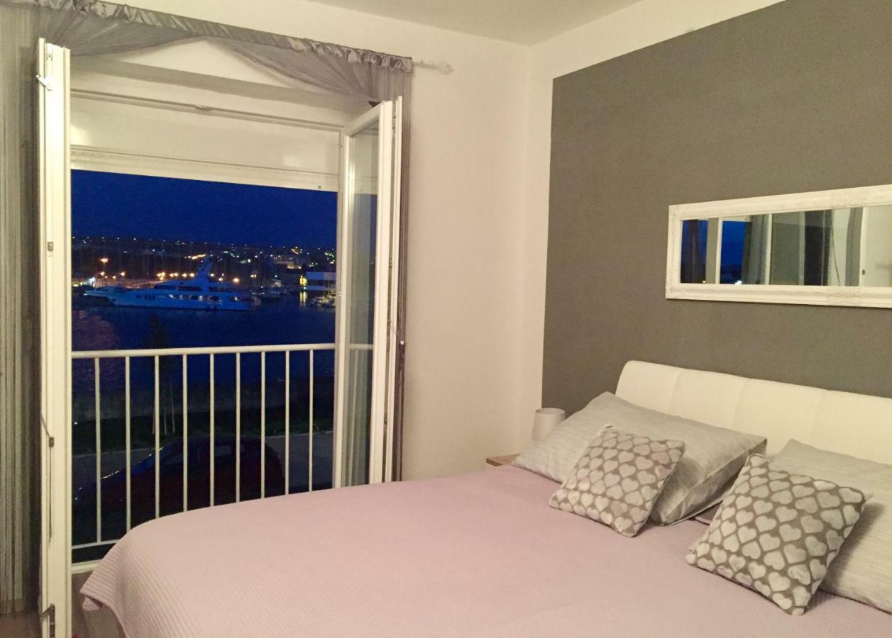 Royal View Apartment Zadar Exteriör bild